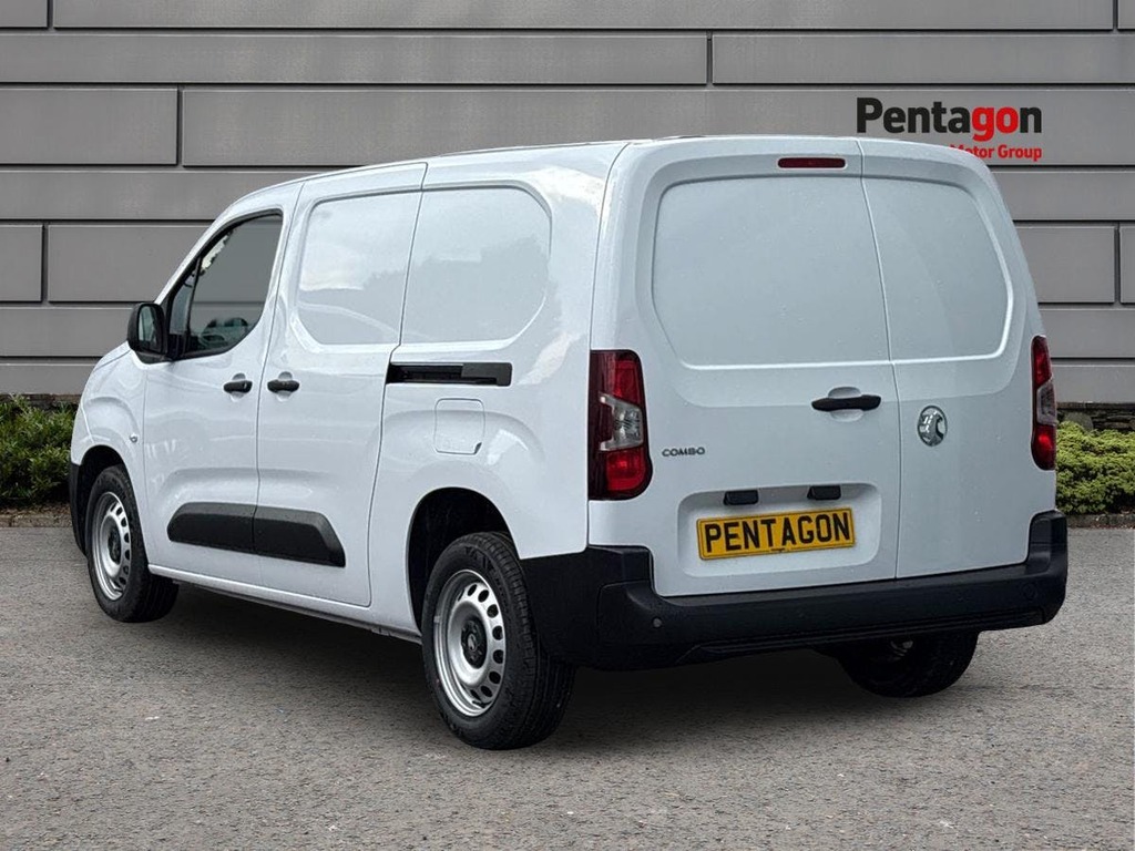 Vauxhall Combo 1.5 Prime Plus Panel Van 6Dr Xl Euro White #2
