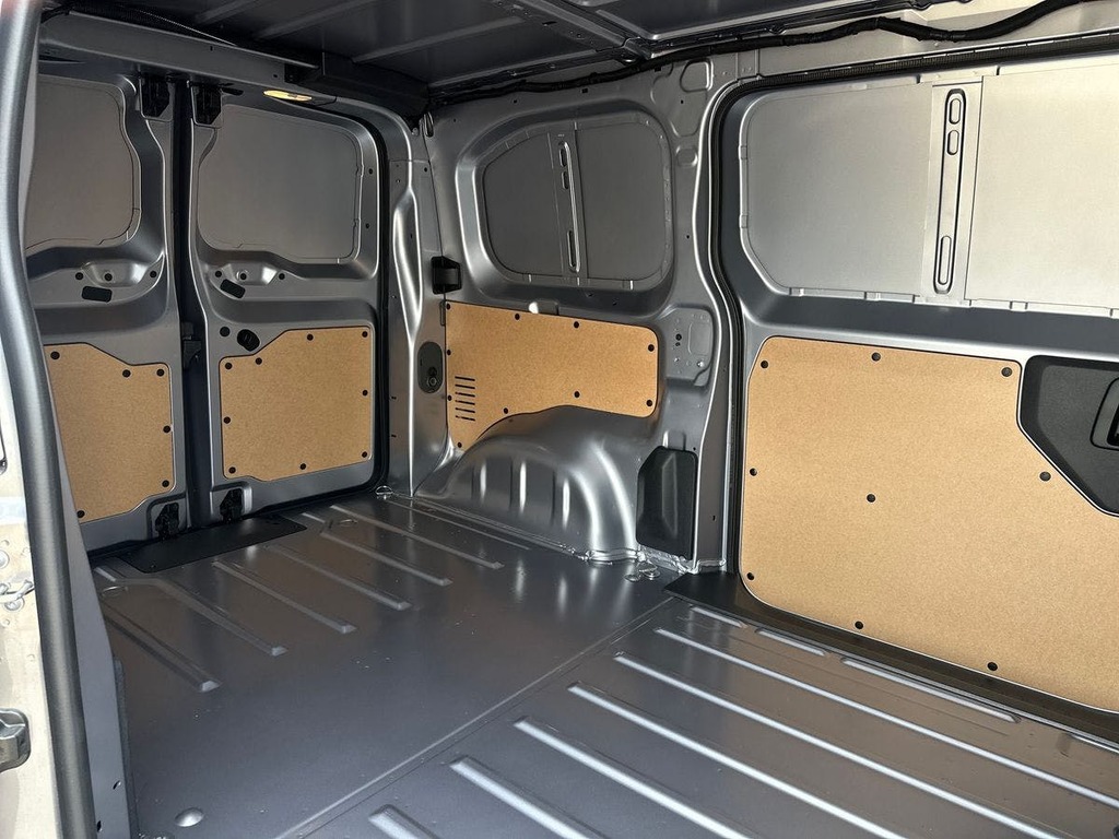 Vauxhall Vivaro 3100 50Kwh Prime L2 H1 6Dr 7.4Kw Charger #9