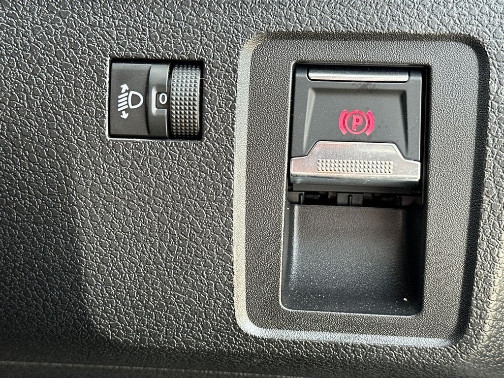 Vauxhall Vivaro 3100 50Kwh Prime L2 H1 6Dr 7.4Kw Charger #22
