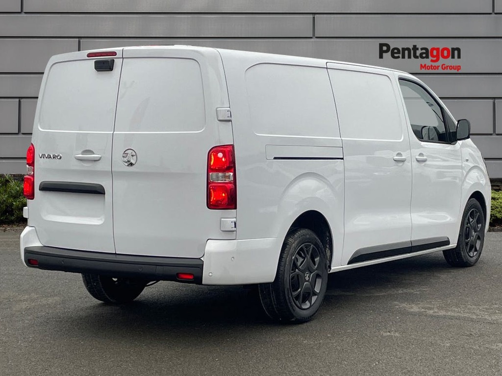 Vauxhall Vivaro 1.5 Turbo D Pro Xl Panel Van 6Dr Lwb White #4