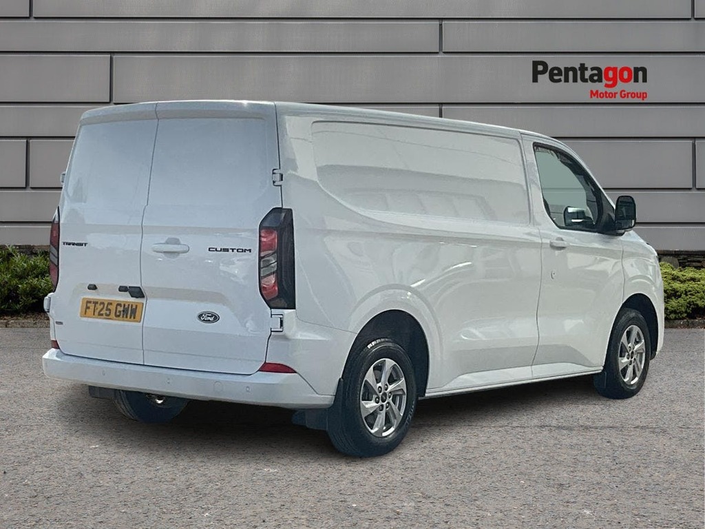 Ford Transit Custom 2.5 320 Duratec 11.8Kwh Limited Panel Van Petr White #4