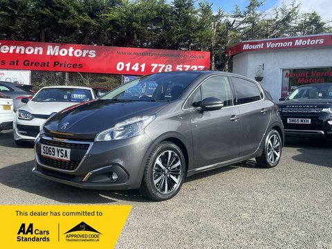 Peugeot 208 1.2 Puretech Tech Grey