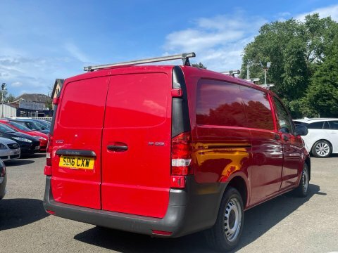 Mercedes-Benz Vito 1.6 111 Cdi Red #6