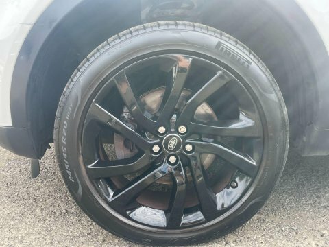 Land Rover Discovery Sport 2.0 Td4 Hse White #3