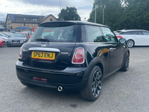 Mini Hatch 1.6 Cooper D SP63ENJ Black #6