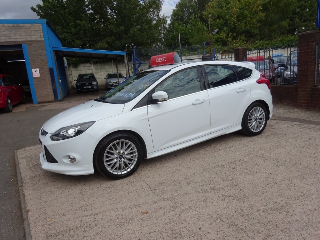 Ford Focus 2.0 Tdci 163 Zetec S White #2