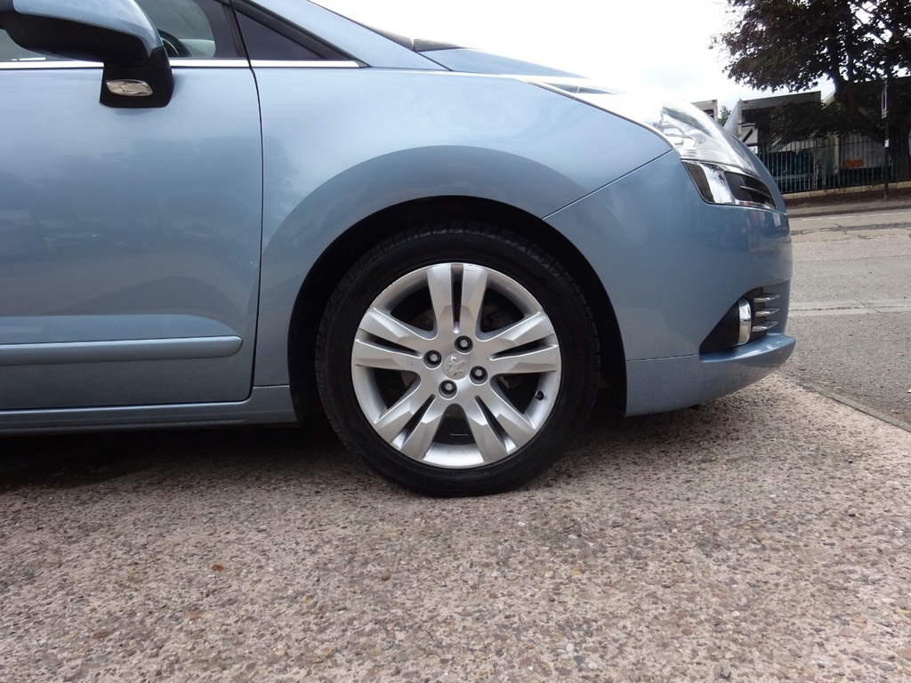 Peugeot 5008 1.6 E-hdi Allure Mpv Grey #17