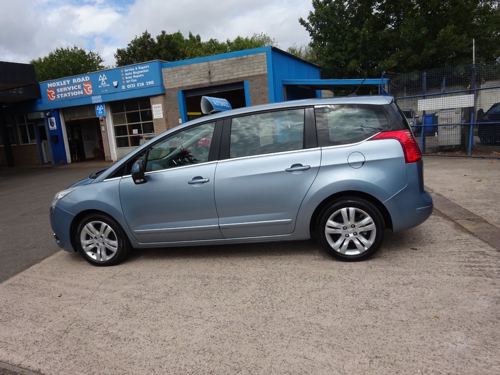Peugeot 5008 1.6 E-hdi 112 Active II Egc Blue #5