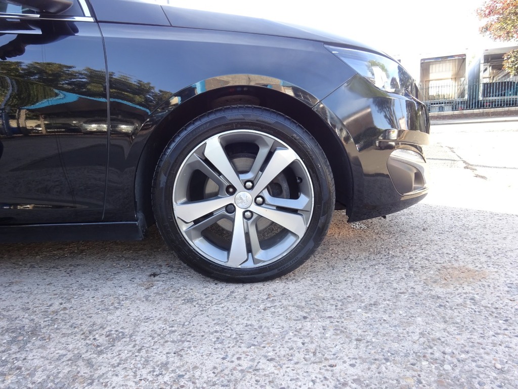 Peugeot 308 1.6 E-hdi Feline Euro 5 Ss Red #16