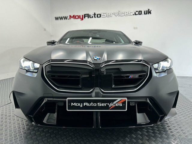 BMW M5 2026 4.4 22.1Kwh Saloon Plug-in Hybrid Grey #2