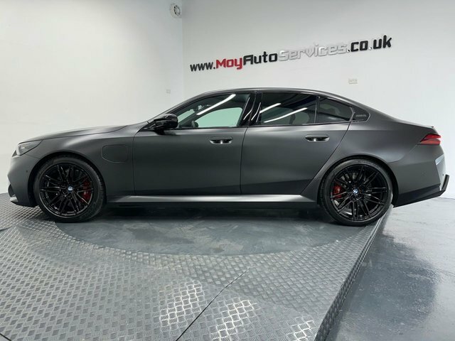 BMW M5 2026 4.4 22.1Kwh Saloon Plug-in Hybrid Grey #4