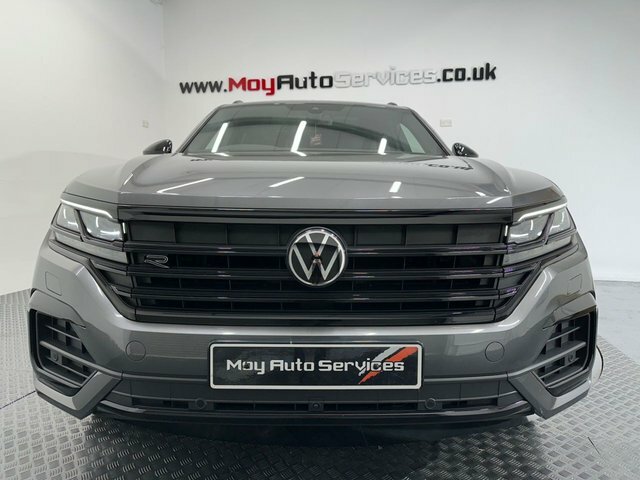 Volkswagen Touareg 2023 3.0 Tdi V6 Black Edition Suv Tiptr Black #4