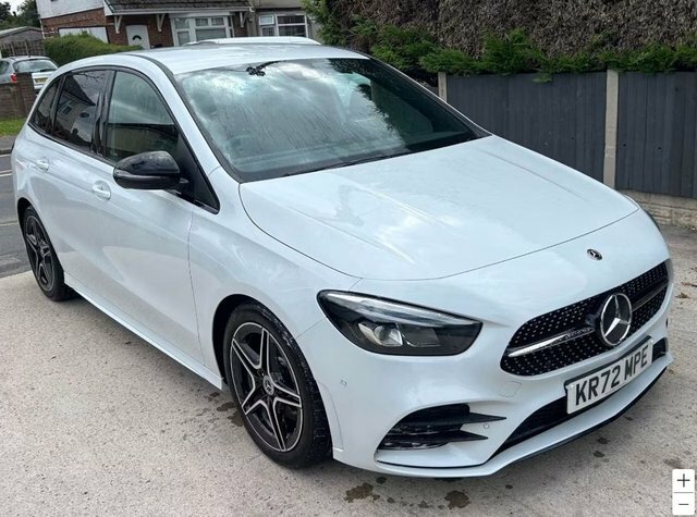 Mercedes-Benz B Class 2023 2.0 B200d Amg Line Executive Mpv White