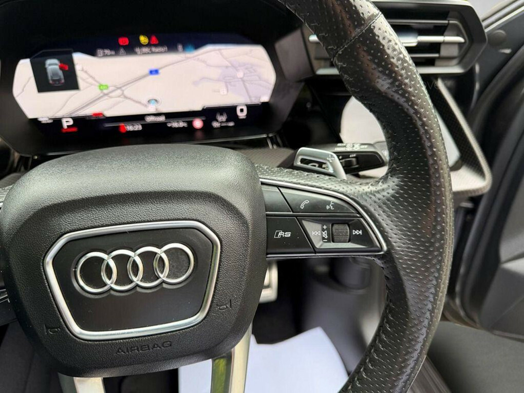Audi RS3 Rs 3 Saloon Rs 3 Tfsi Carbon Black S Tronic Black #25