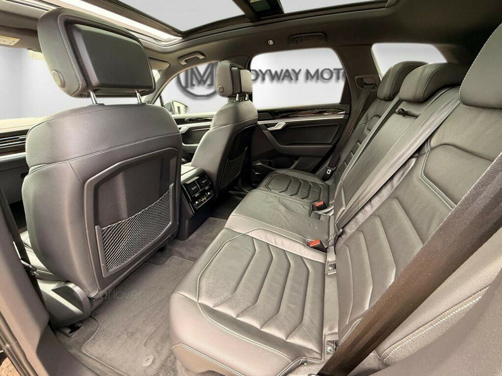 Volkswagen Touareg 3.0 V6 Tdi 4Motion Sel Tech Tip White #15