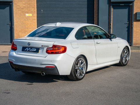 BMW 2 Series 3.0 M235i White #2