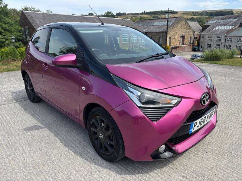 Toyota Aygo 1.0 Vvt-i X-cite 5 Purple