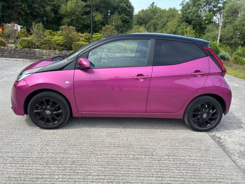 Toyota Aygo 1.0 Vvt-i X-cite 5 Purple #5