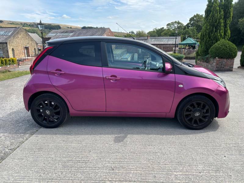 Toyota Aygo Red #7
