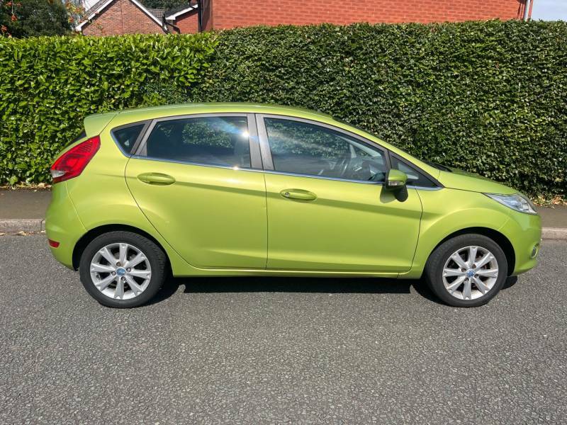 Ford Fiesta 1.25 Zetec 82 Green #6