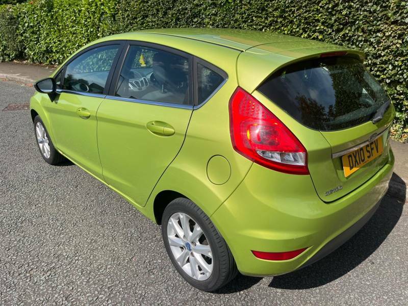 Ford Fiesta 1.4 Fiesta Zetec 95 Black #10