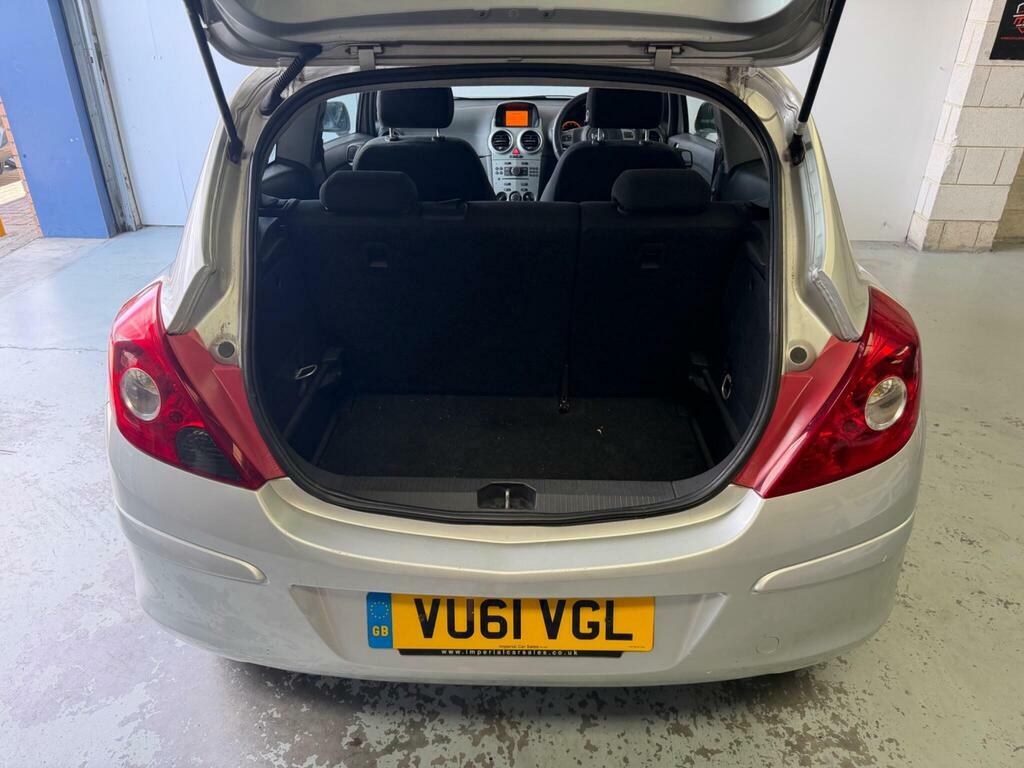 Vauxhall Corsa 1.2I Ecoflex 16V Excite Easytronic Euro 5 Silver #32