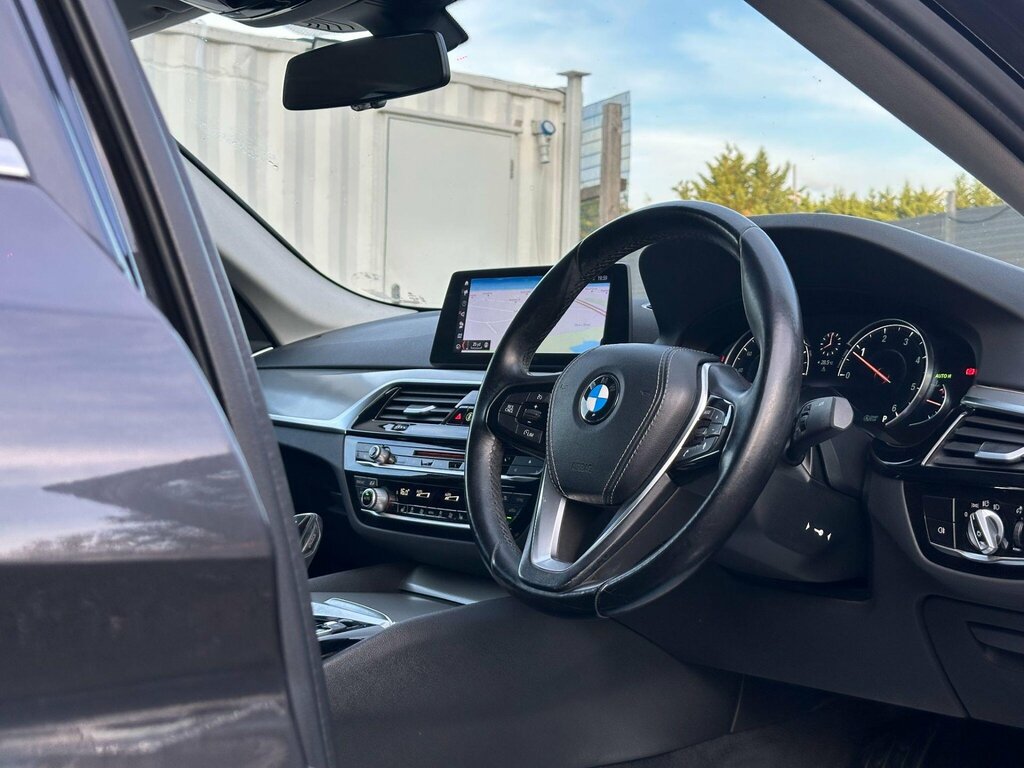BMW 5 Series 530I M Sport Black #7