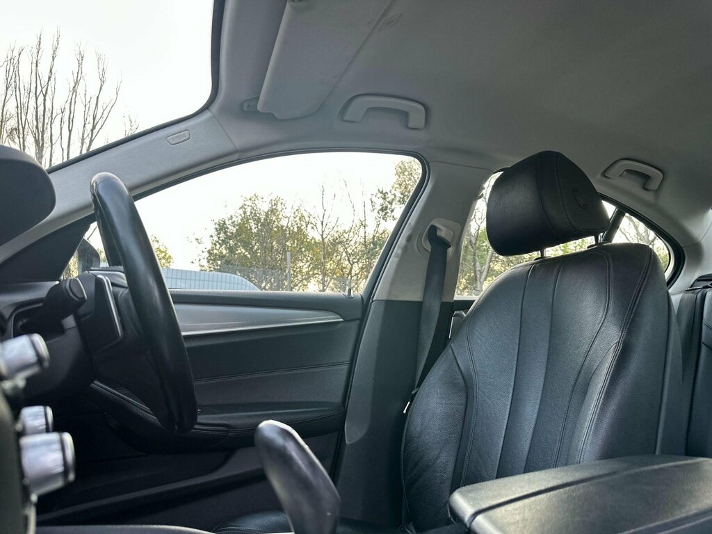 BMW 5 Series 530I M Sport Black #39