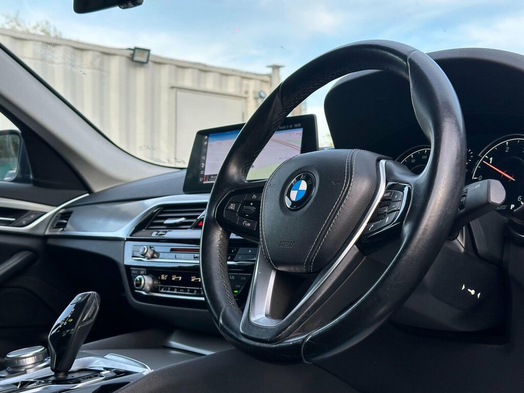 BMW 5 Series 530I M Sport Black #8