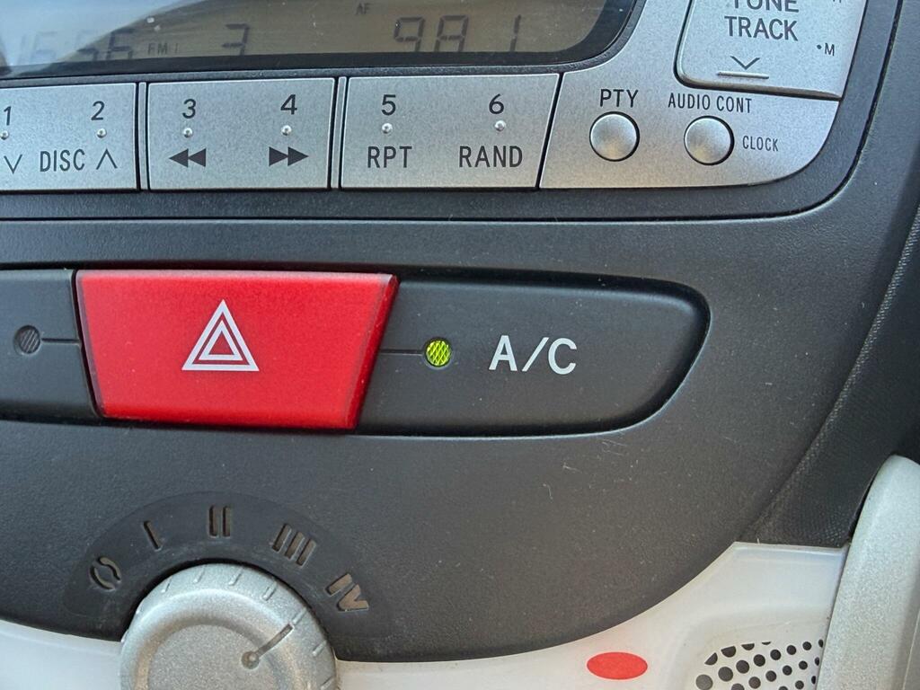 Citroen C1 1.0I Vtr Zero Road Tax White #15
