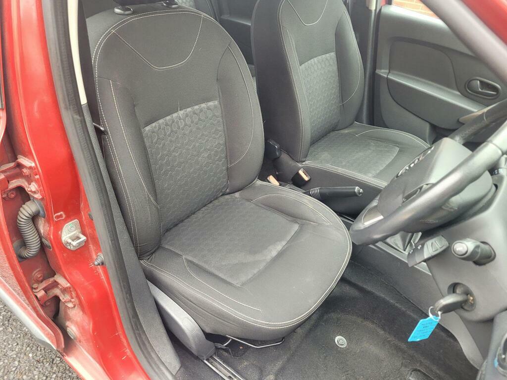 Dacia Logan Estate 1.5 Dci Laureate Euro 5 201414 Red #38