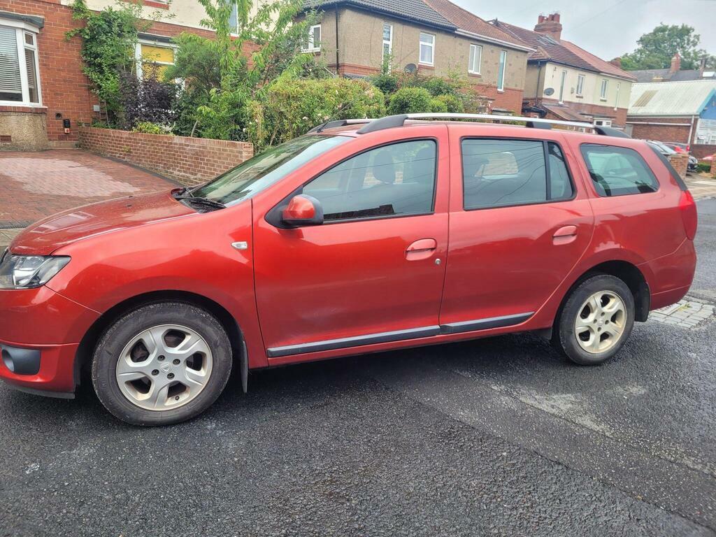 Dacia Logan Estate 1.5 Dci Laureate Euro 5 201414 Red #25