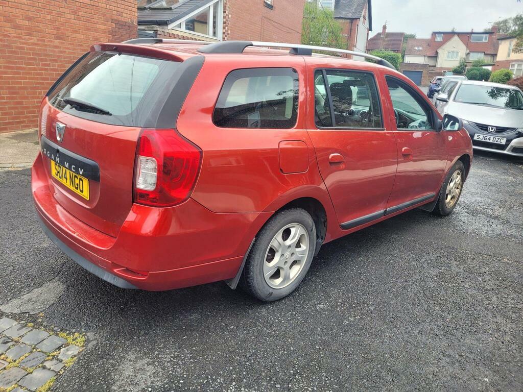 Dacia Logan Estate 1.5 Dci Laureate Euro 5 201414 Red #66