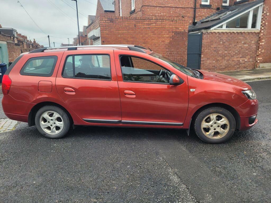 Dacia Logan Estate 1.5 Dci Laureate Euro 5 201414 Red #33