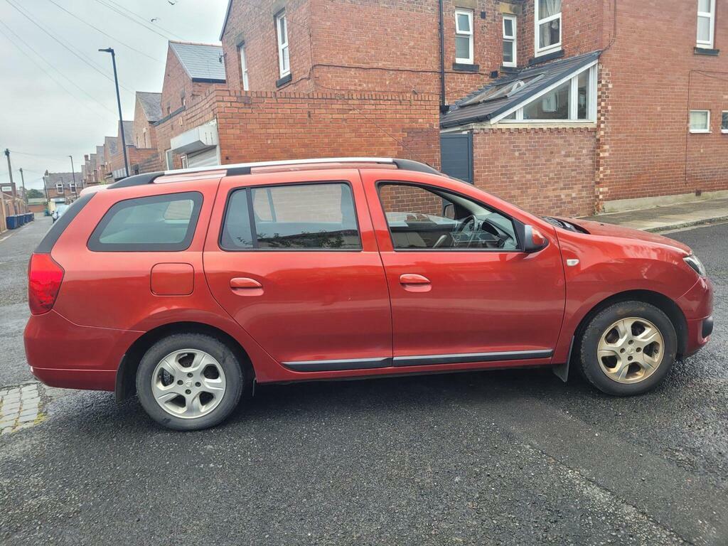 Dacia Logan Estate 1.5 Dci Laureate Euro 5 201414 Red #31