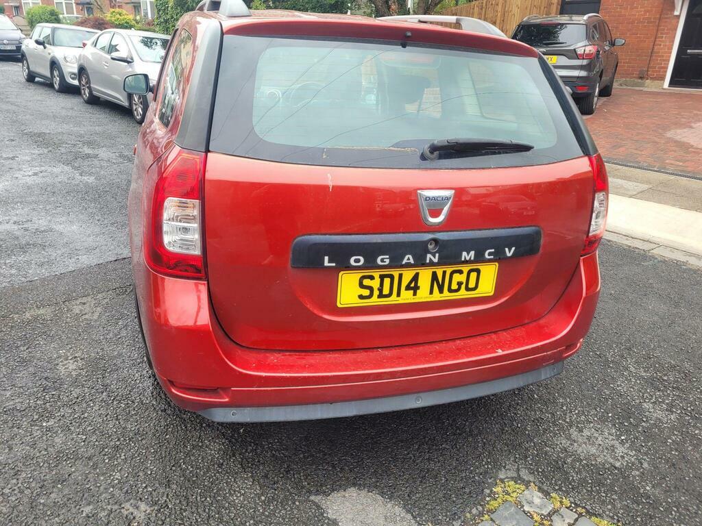Dacia Logan Estate 1.5 Dci Laureate Euro 5 201414 Red #26