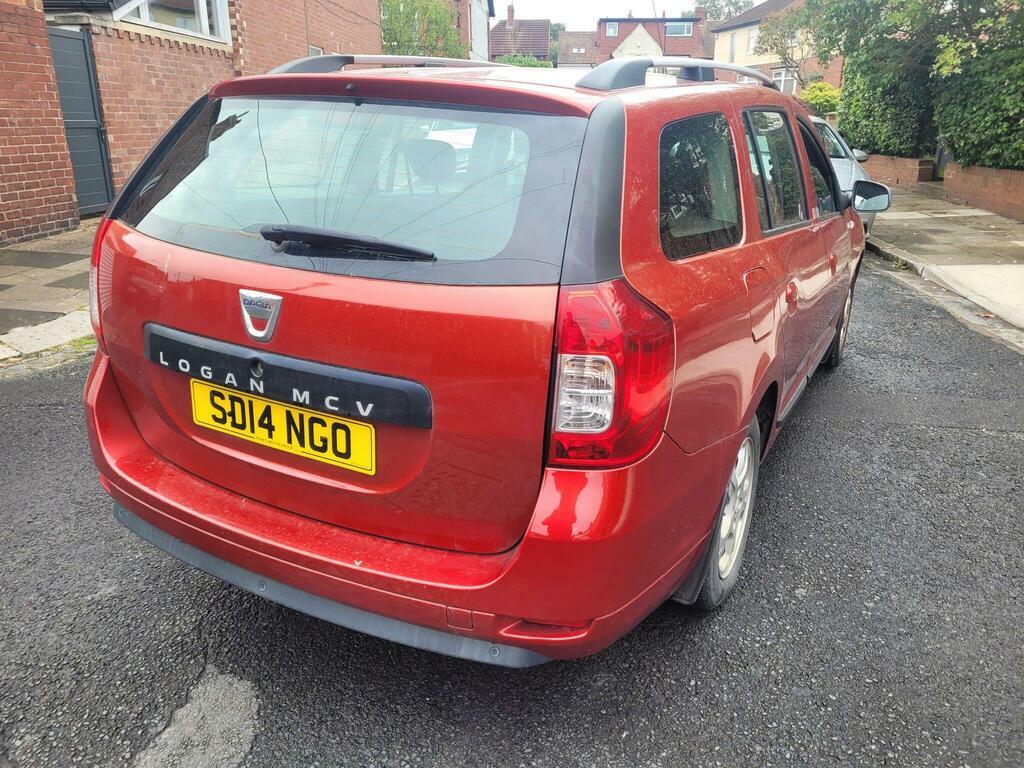 Dacia Logan Estate 1.5 Dci Laureate Euro 5 201414 Red #35