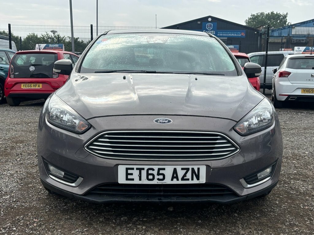 Ford Focus 1.5L Titanium Brown #2