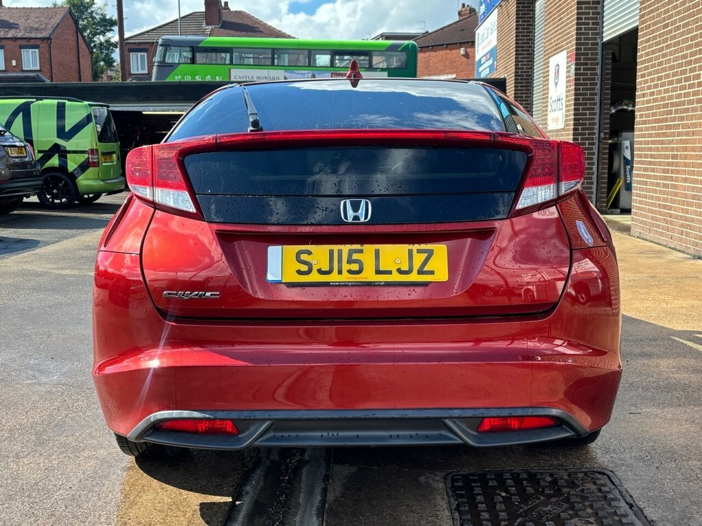 Honda Civic 1.6L S Red #6