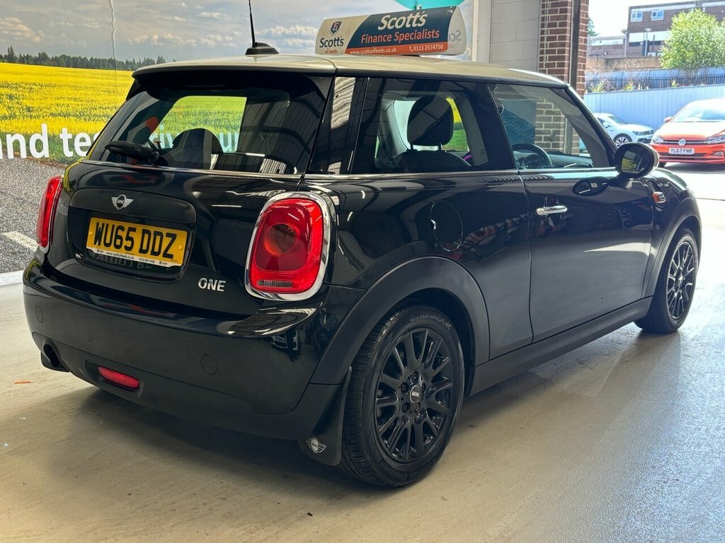 Mini Hatch 1.2L One WU65DDZ Black #5