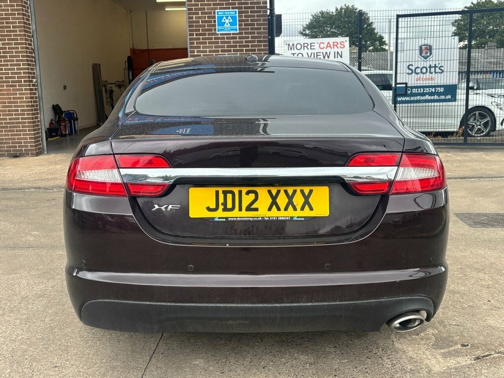 Jaguar XF 2.2L Luxury Red #6