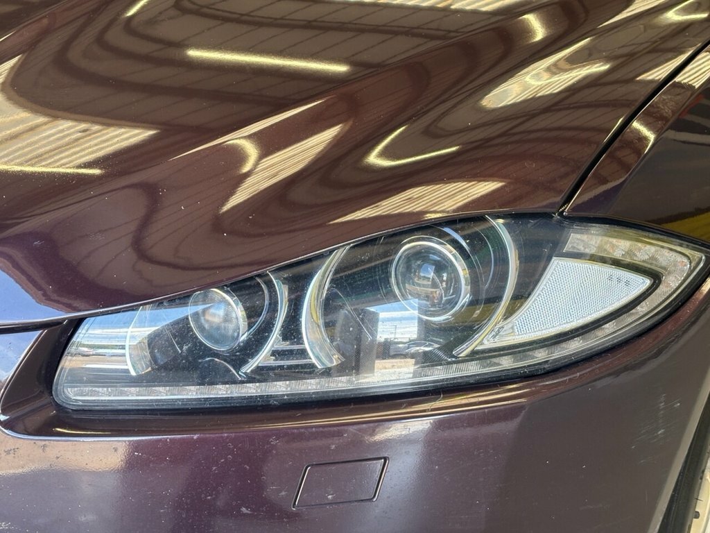 Jaguar XF Saloon 3.0D S V6 Premium Luxury Euro 5 2 Grey #43