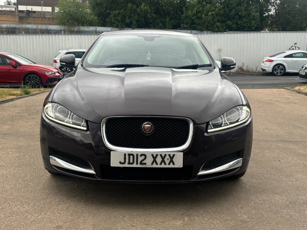 Jaguar XF 2.2L Luxury Red #2