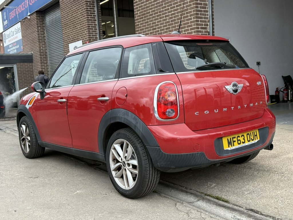 Mini Countryman 1.6L One Red #4