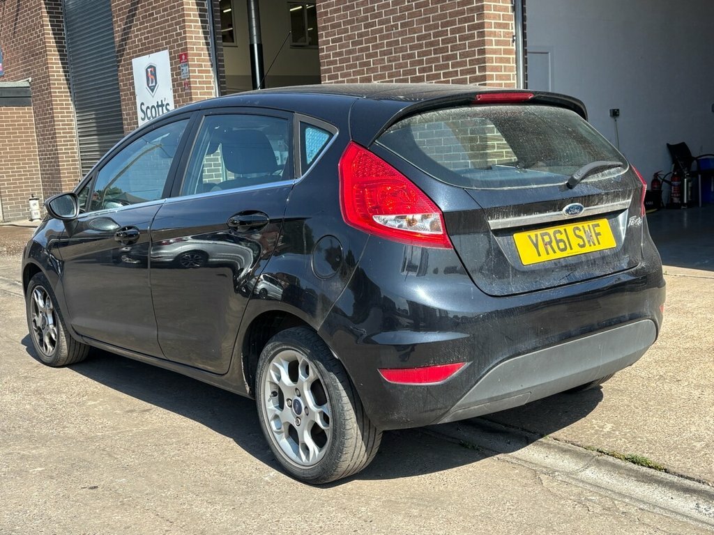Ford Fiesta 1.4L Zetec Black #5