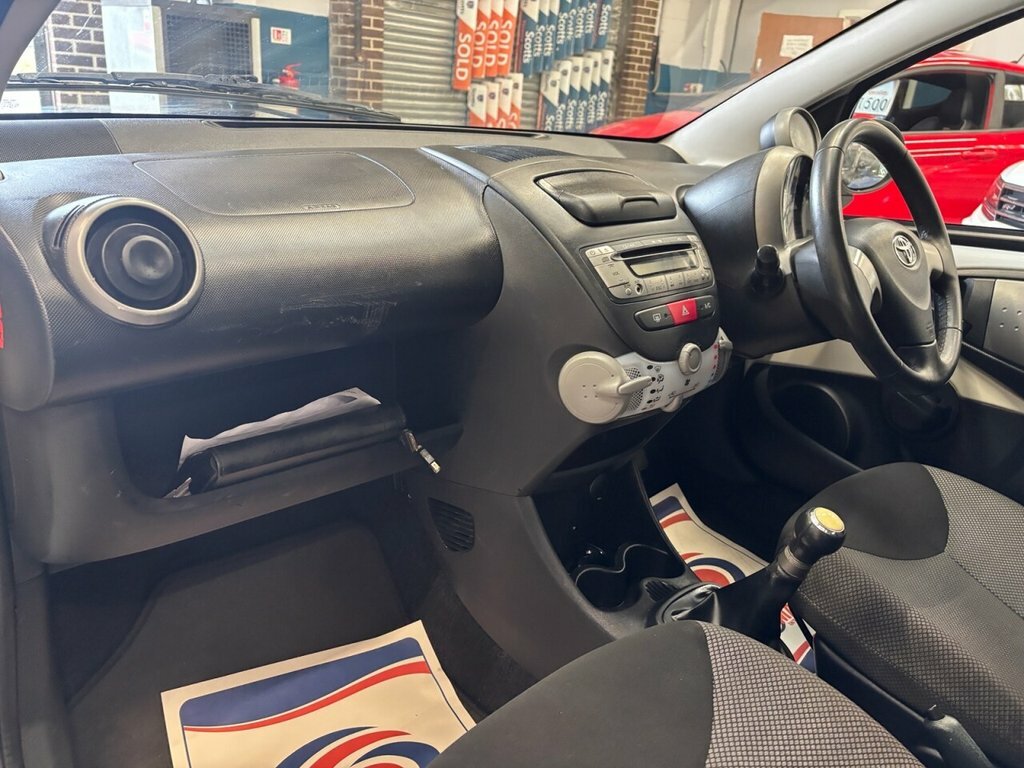 Toyota Aygo 1.0 Vvt-i Move Hatchback Euro 5 Blue #24