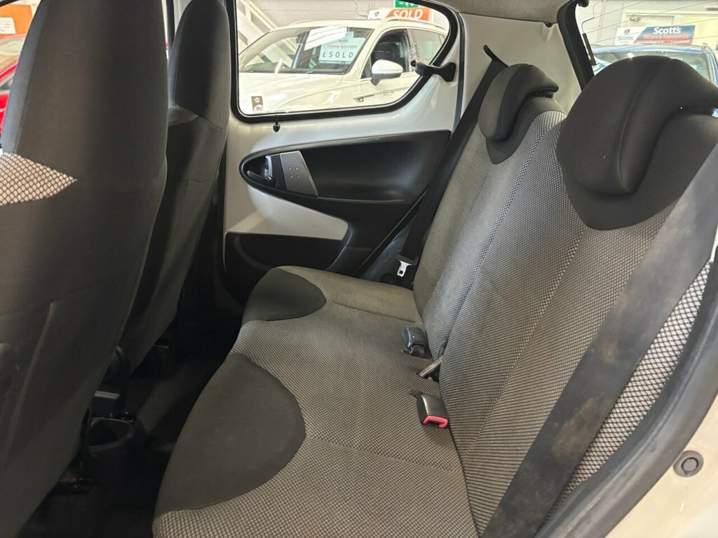 Toyota Aygo 1.0 Vvt-i Move Hatchback Euro 5 Blue #22