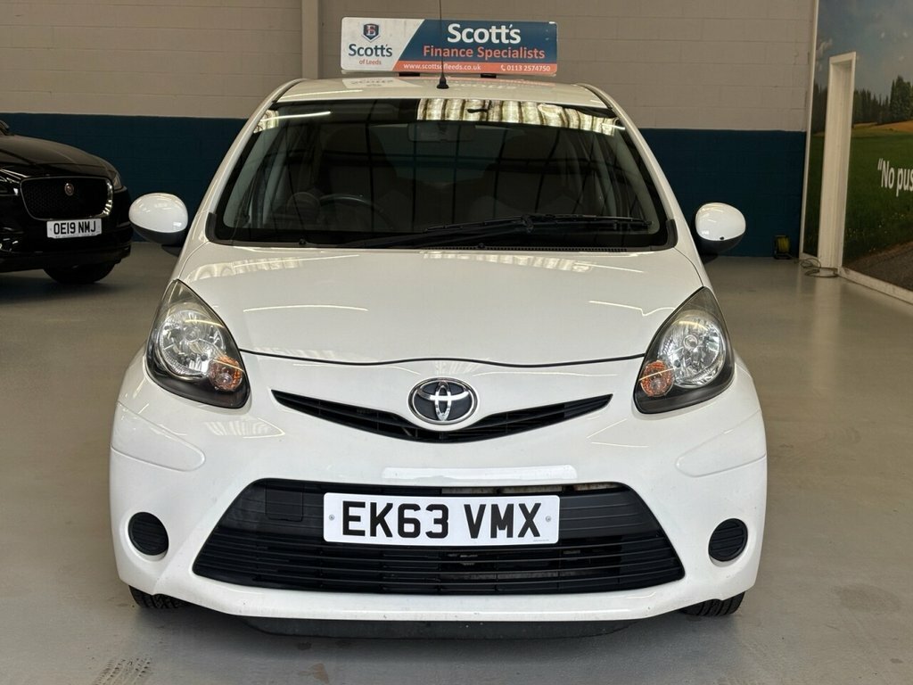 Toyota Aygo 1.0 Vvt-i Move Hatchback Euro 5 Blue #2