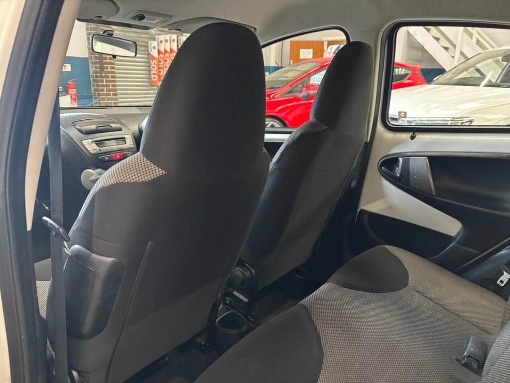Toyota Aygo 1.0 Vvt-i Move Hatchback Euro 5 Blue #23