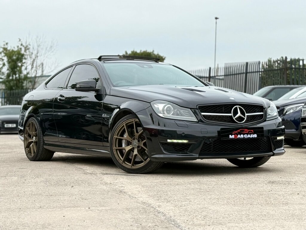 Mercedes-Benz C Class 6.3 C63 V8 Amg Edition 125 Coupe Spds M Black